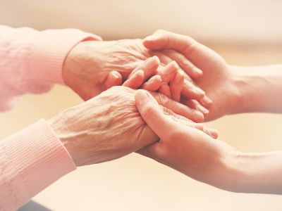 Centro Famiglie: Gruppo di auto mutuo aiuto per caregiver